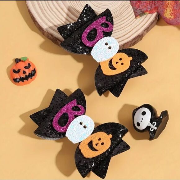 Halloween Black BOO Hair Clip Bows - Picture 4 of 5